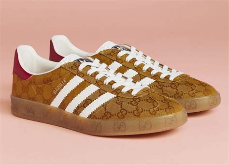 Gucci gazelle sneakers